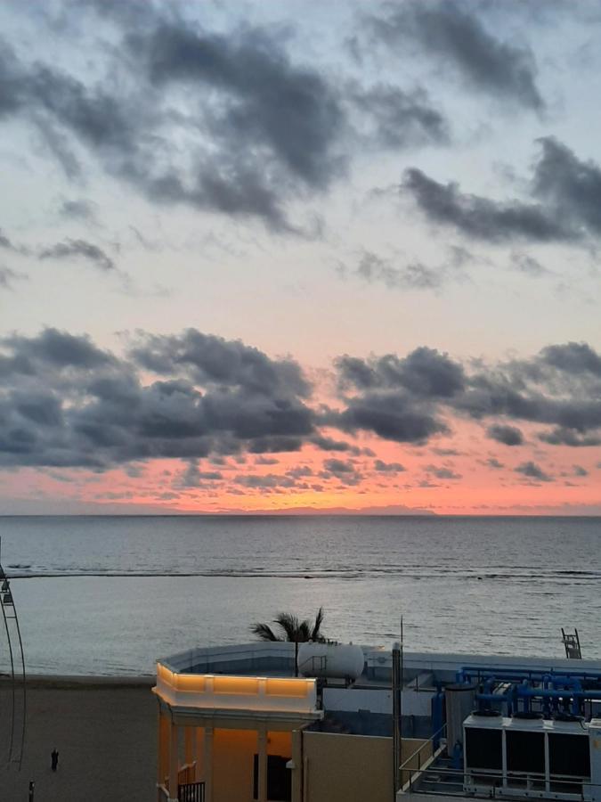 Malibu Canteras Atico 23 Vista Mar - Seaview Penthouse (Adults Only) ラスパルマス・デ・グランカナリア エクステリア 写真